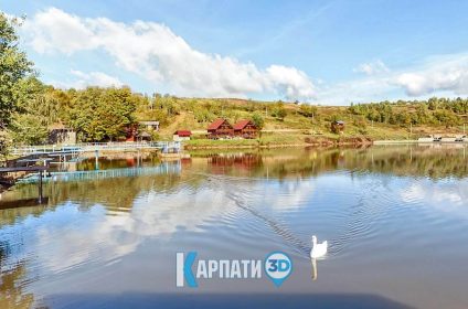 Турянський Двір комплекс відпочинку з озером, котеджами, чаном у Тур’я Поляна